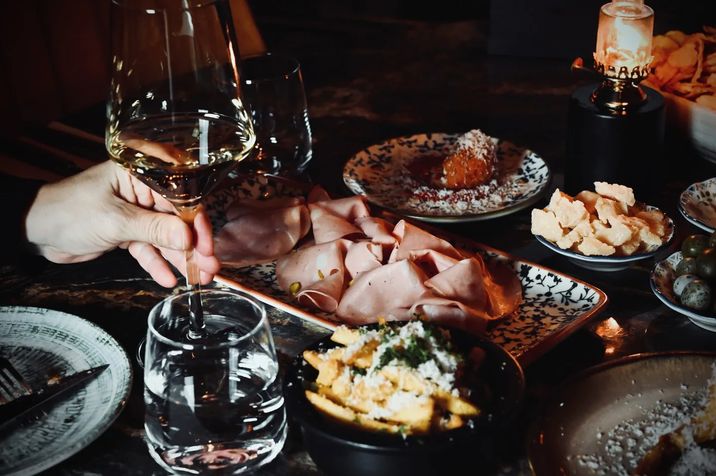 Wine toast at GASTRO|nome